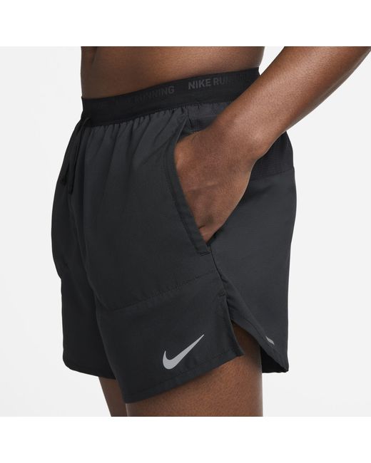Nike Blue Stride 5In Performance Shorts for men