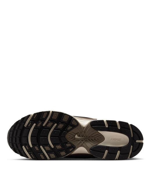 Nike Brown V5 Rnr Shoes for men