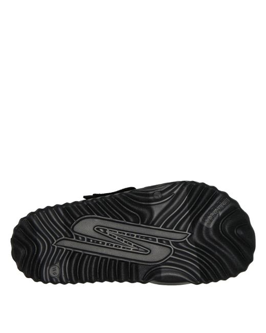 Skechers Black Runners