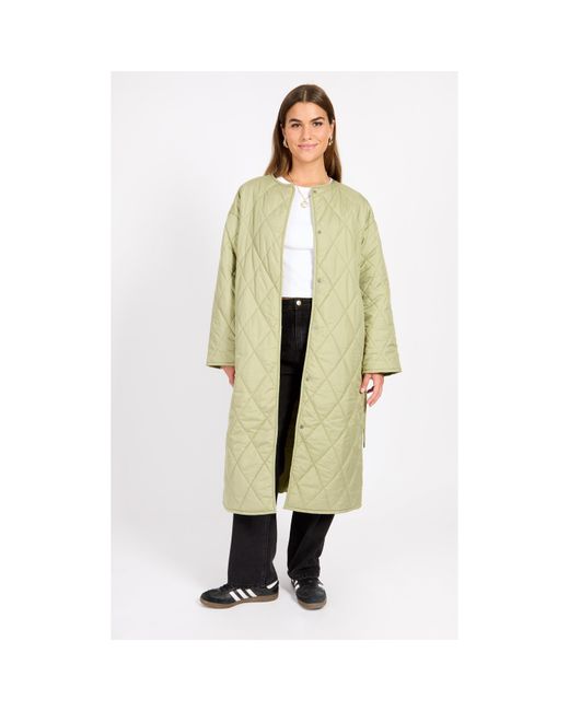 Little Mistress Green Diamond-Quilted Fitted Lightweight Quilted Jacket