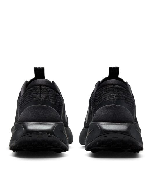 Nike Black Motiva Walking Shoes for men
