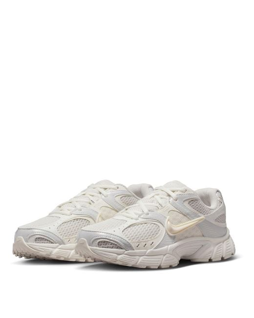 Nike White V5 Rnr