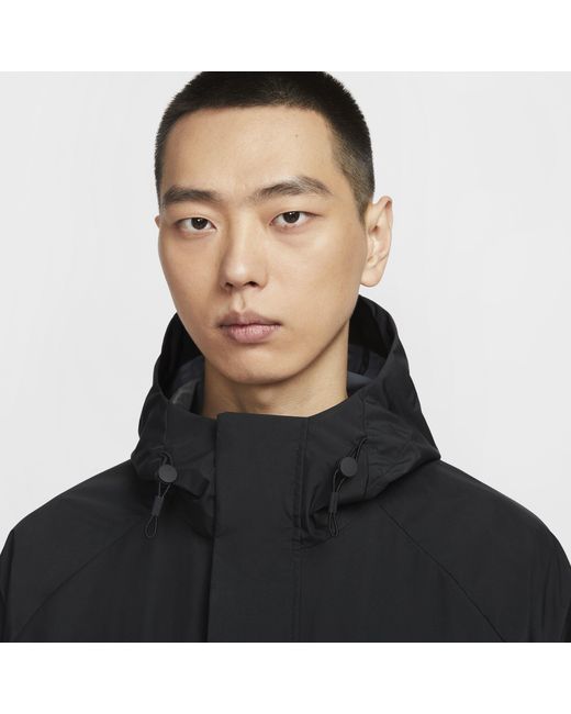 Nike Black Tech Ltwt Jkt for men