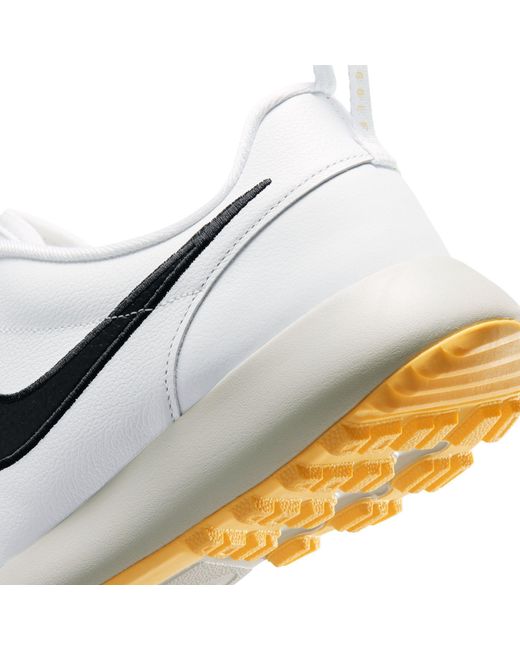 Nike White Spikeless Golf Shoes for men