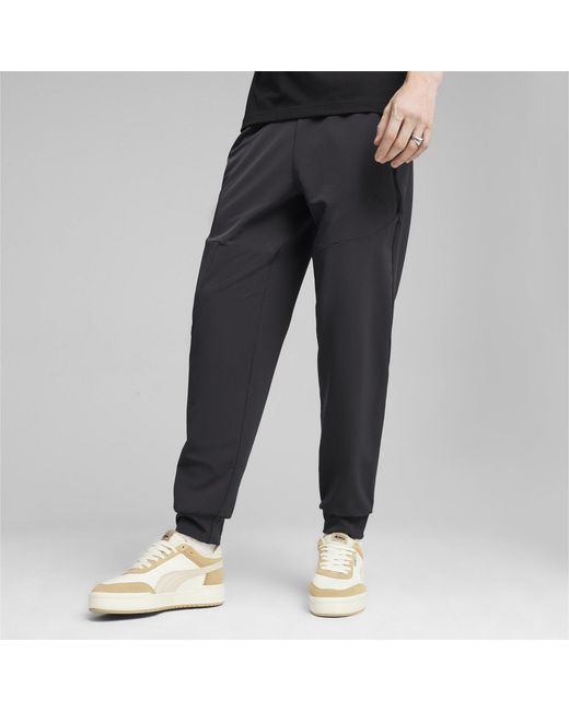 PUMA Gray Tech Closed Hem Woven Jogger for men