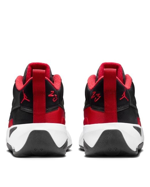Nike Black Aj Max Aura 7 Shoes for men