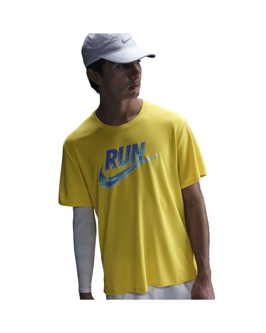 Nike Green Short Sleeve Performance Running Top for men