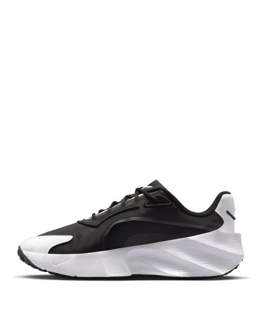 Nike Black Trainers