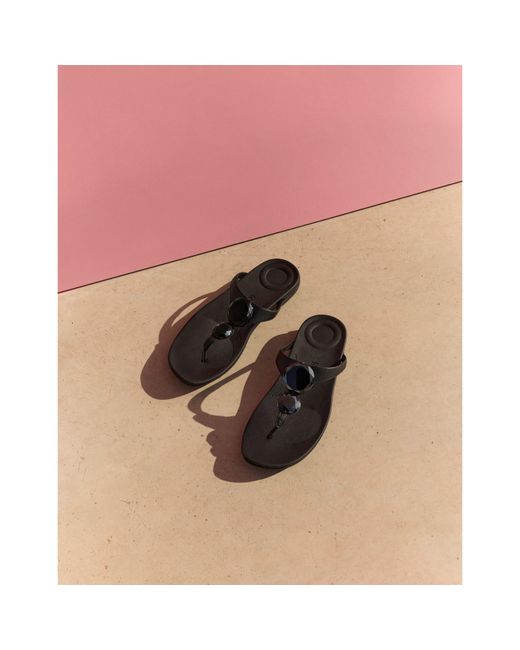 Fitflop Black Solay Glossy-Disc Toe-Post Sandals