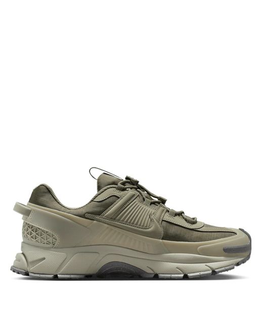 Nike Green Vomero Roam Low Trainers for men