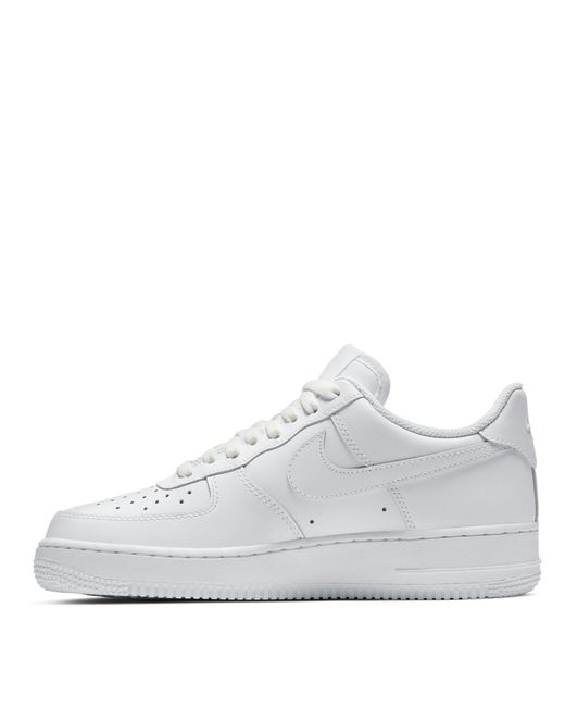 Nike White Air Force 1 07 Trainers