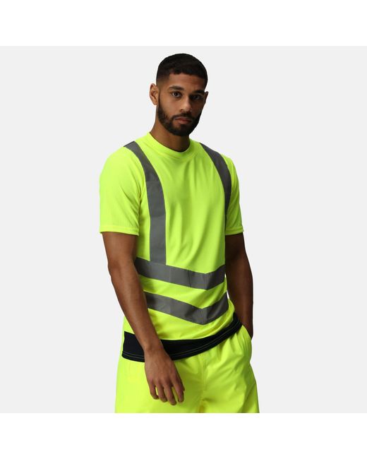 Regatta Green Hi-Vis T-Shirts for men