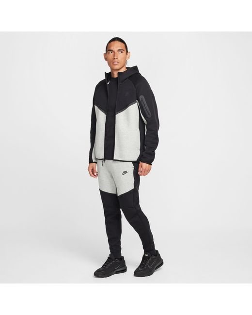 Nike Black Tech Fleece Joggers for men