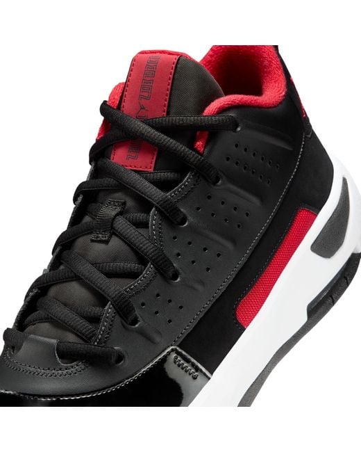 Nike Black Aj Max Aura 7 Shoes for men