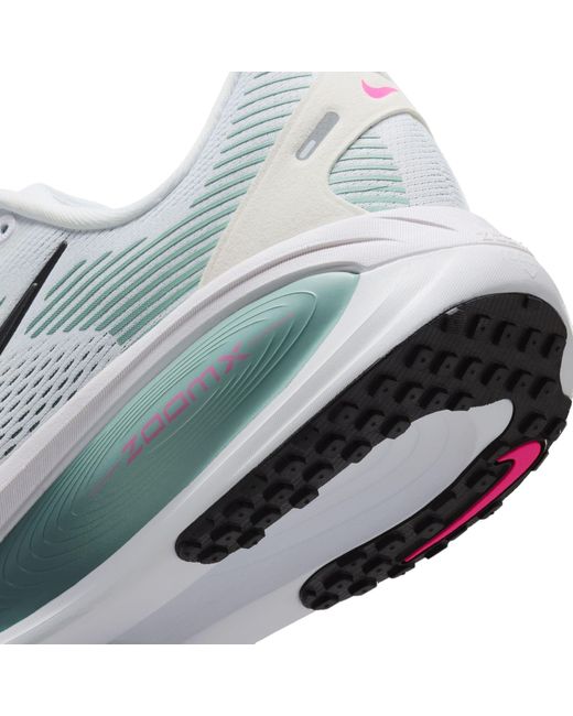 Nike White Vomero 18 Running Shoes for men