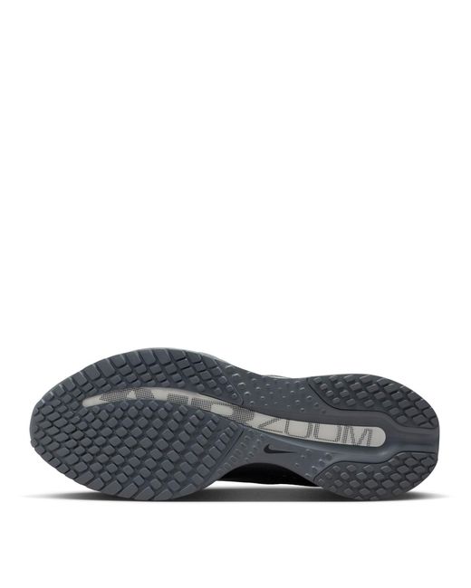 Nike Gray Pegasus Premium 41S Running Shoes for men