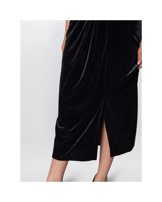 Gina Bacconi Black Claudine Velvet Midi Dress