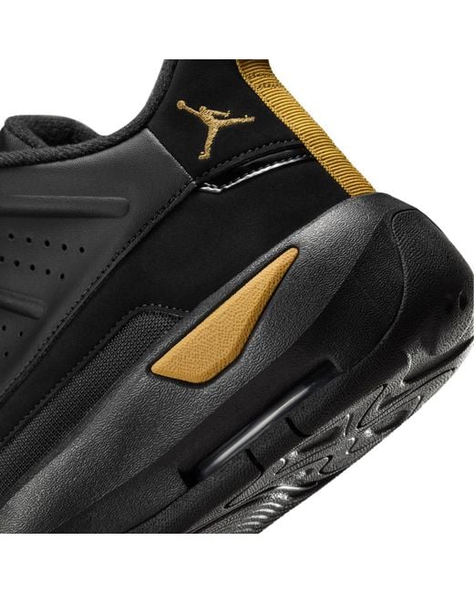 Nike Black Aj Max Aura 7 Shoes for men