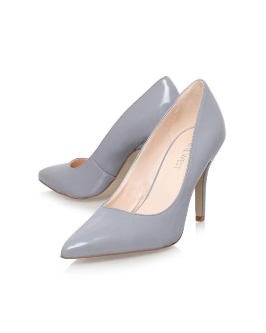 nine west gray heels