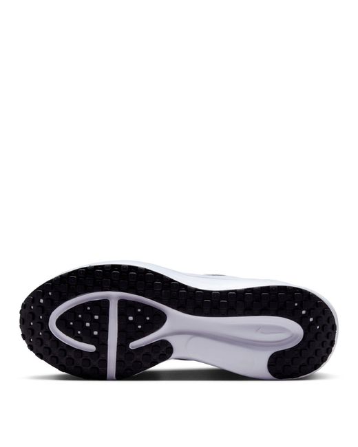 Nike Black Revolution 8 Road Running Shoes