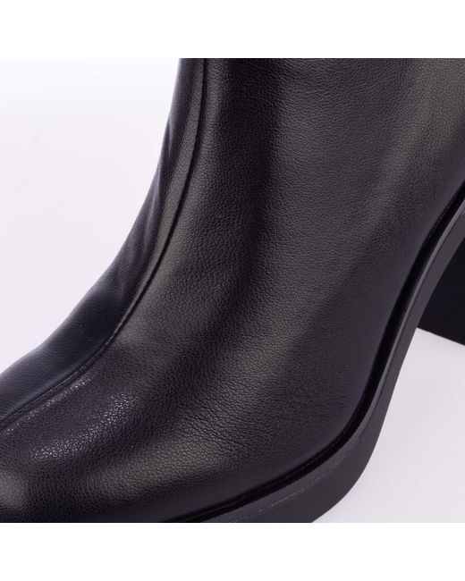 Steve Madden Blue Mesmerize Block Heel Boot Size 8