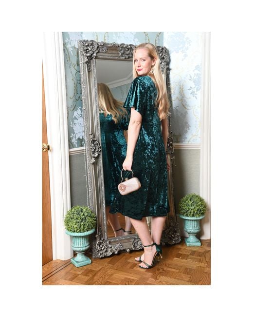 Yumi' Green Velvet Kimono Midi Dress