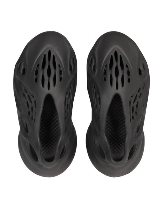Yeezy Black Foam Runner Onyx Sneakers