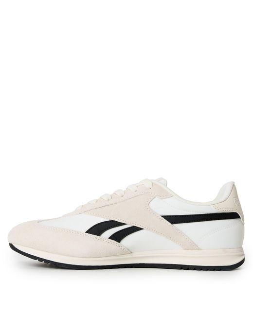 Reebok White World 70 Trainers