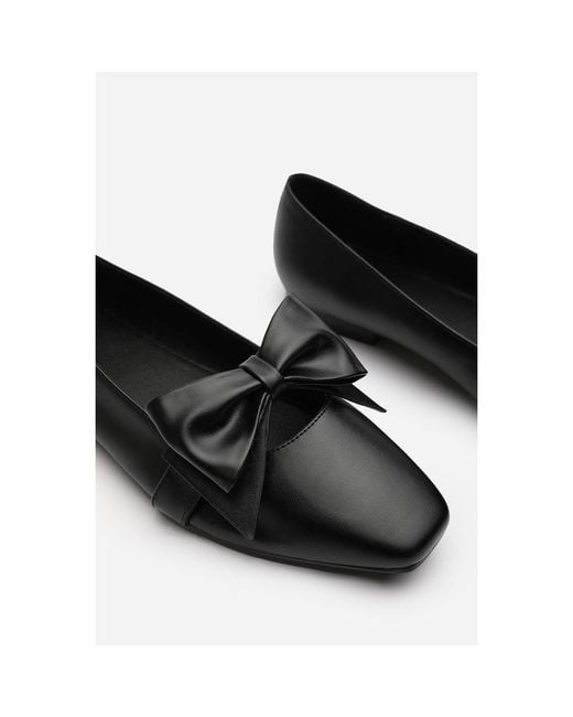 Where's That From Black Where¿S Wf Sq Toe Ba