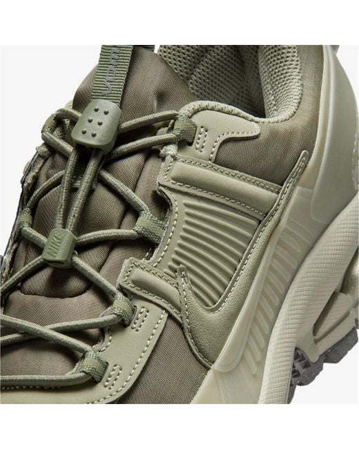 Nike Green Vomero Roam Low Trainers for men