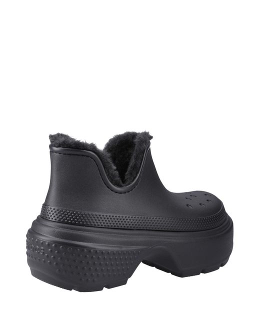 CROCSTM Black Stomp Shorty Boot