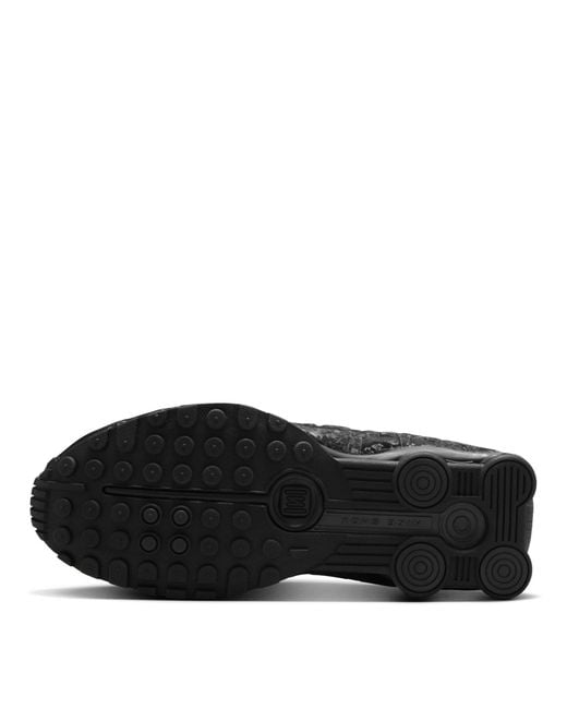 Nike Black Shox R4 Trainers