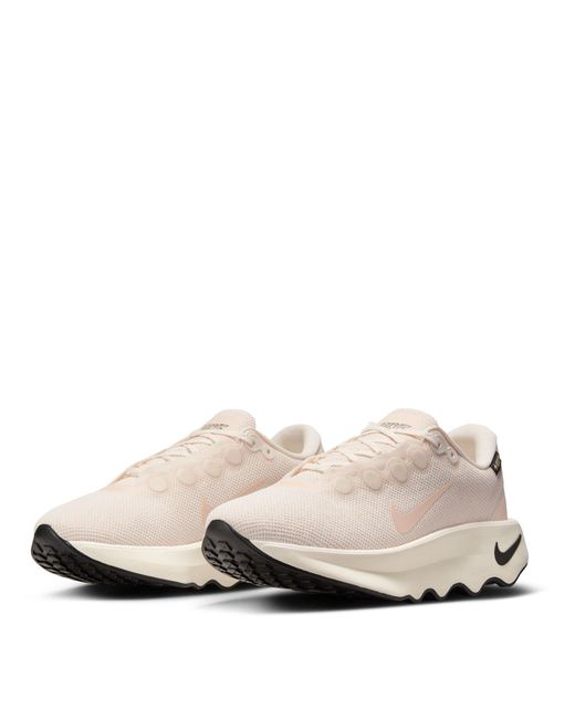 Nike Pink Motiva Gore-Tex Weatherized Road Running Shoes Training
