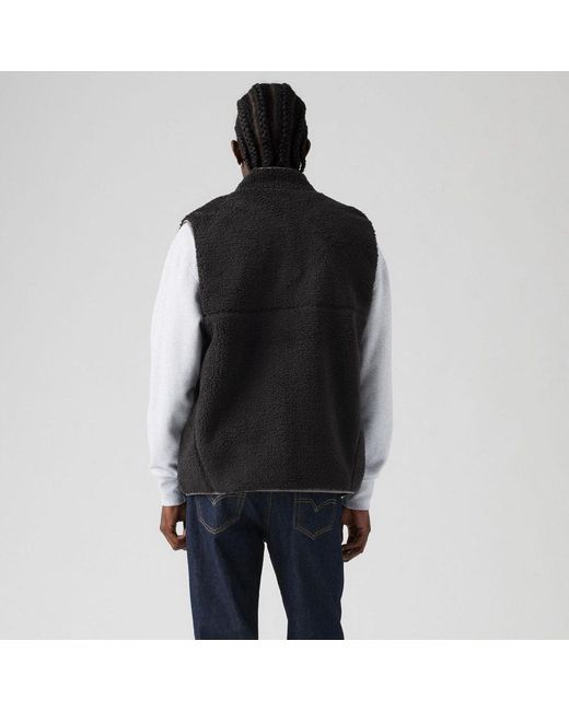 Levi's Black Summit Sharp Gilet for men