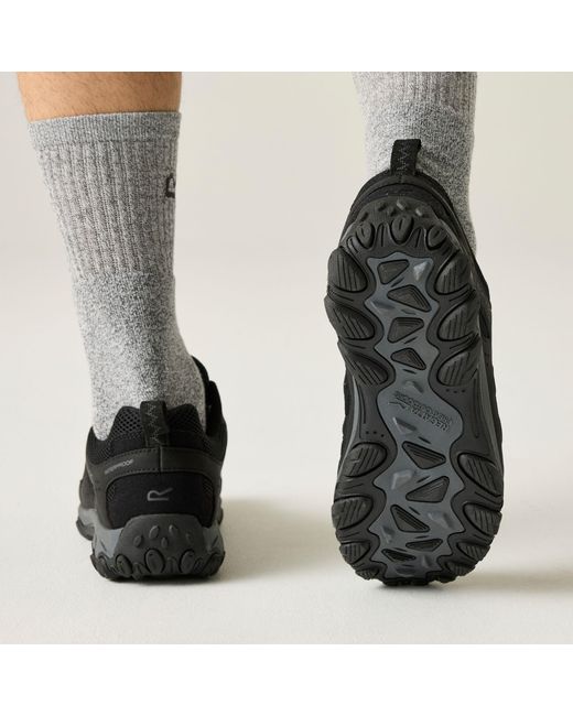 Regatta Black Edgepoint Iv Low Waterproof Walking Shoes for men