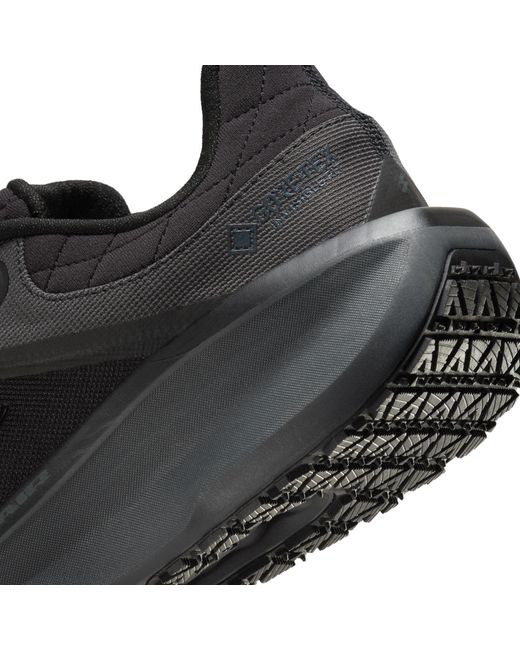 Nike Black Winflo 11 Gore-Tex Weatherized Road Running Shoes for men