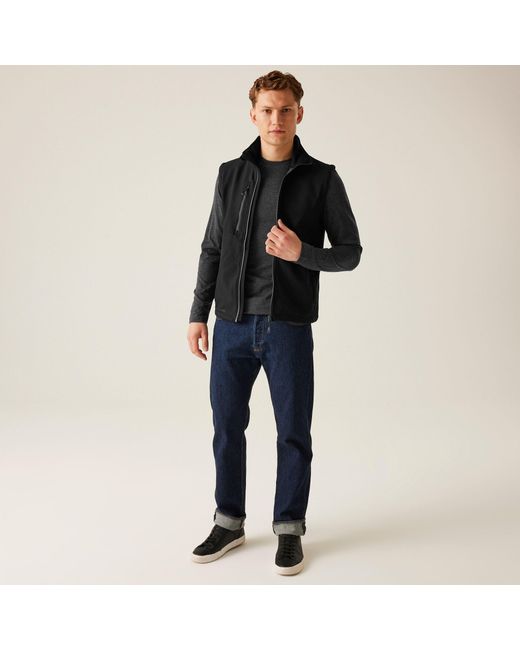 Regatta Black H/M Printable Softshell Bodywarmer for men