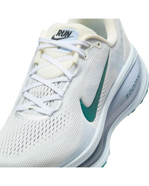 Nike Blue Vomero 18 Road Running Shoes