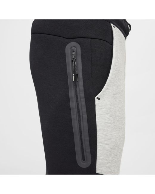 Nike Black Tech Fleece Joggers for men