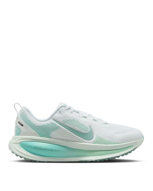 Nike Green Vomero 18 Road Running Shoes