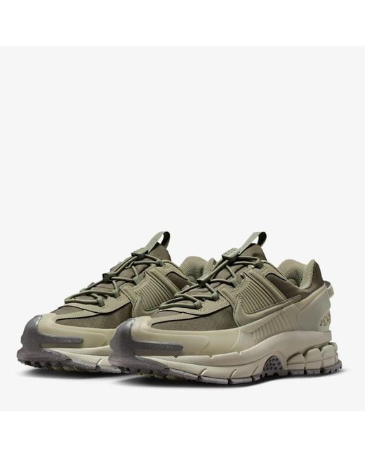 Nike Green Vomero Roam Low Trainers for men