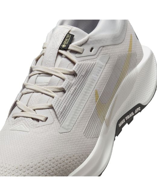 Nike White Pegasus Trail 5 Gore-Tex Running Shoes