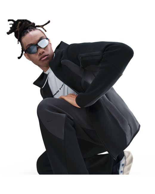 Nike Black Closed Hem Tracksuit Joggers for men