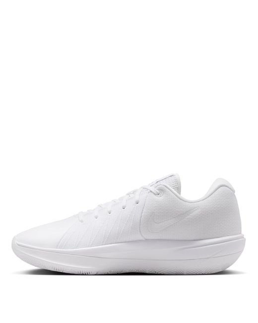 Nike White Basketball Trainers for men