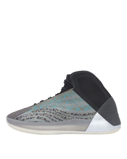 Yeezy Blue Qntm Sneakers for men