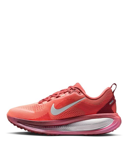 Nike Red Vomero 18 Road Running Shoes