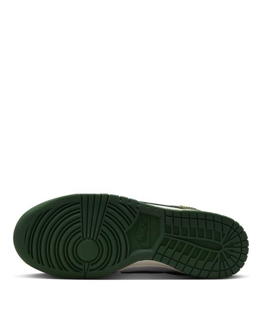 Nike Green Dunk Low Trainers