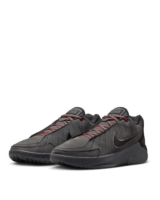 Nike Black Basketball Trainers for men