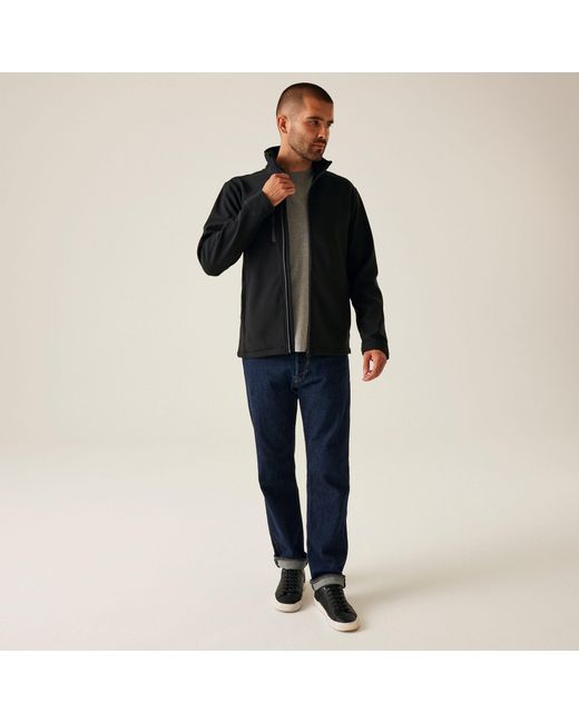 Regatta Black H/M Softshell Jacket for men