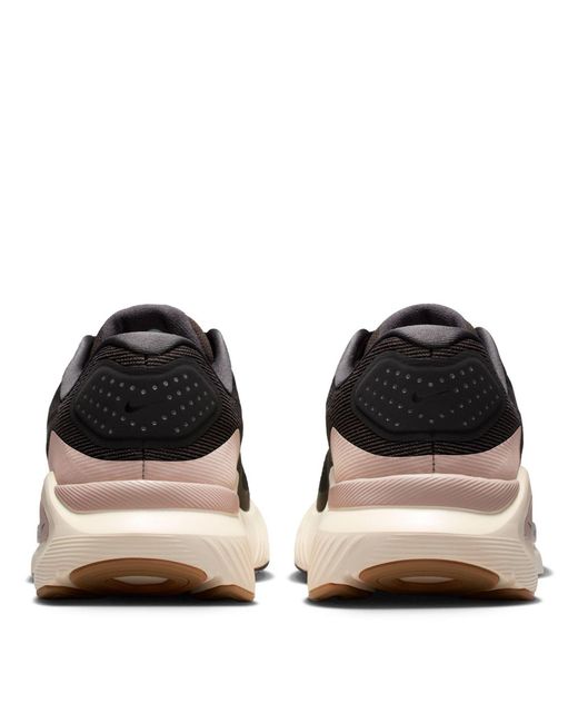Nike Black Structure 26 Trainers for men